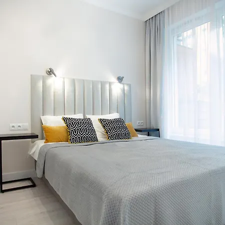 Sienna 65 - Taras Na Dachu Z Panorama 360 Na Warszawe -roof Terrace With A Beautiful View - Prywatny Balkon - Private Balcony - Better * 华沙