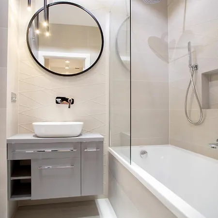 Sienna 65 - Taras Na Dachu Z Panorama 360 Na Warszawe -roof Terrace With A Beautiful View - Prywatny Balkon - Private Balcony - Better 아파트 바르샤바